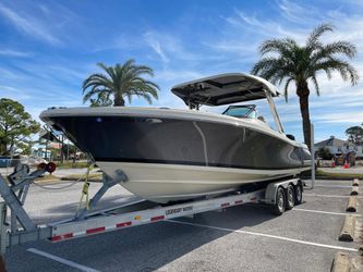 30' Chris-craft 2018 Yacht For Sale
